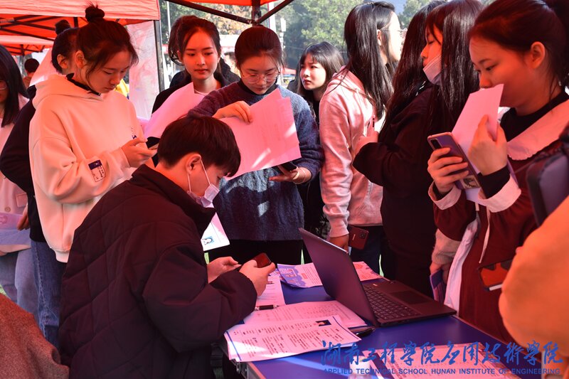 15vip太阳成集团古天乐