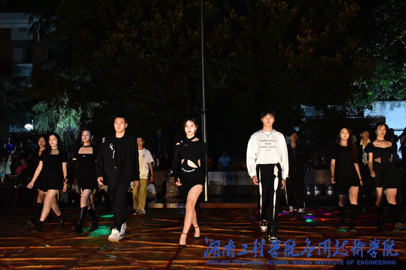 15vip太阳成集团古天乐