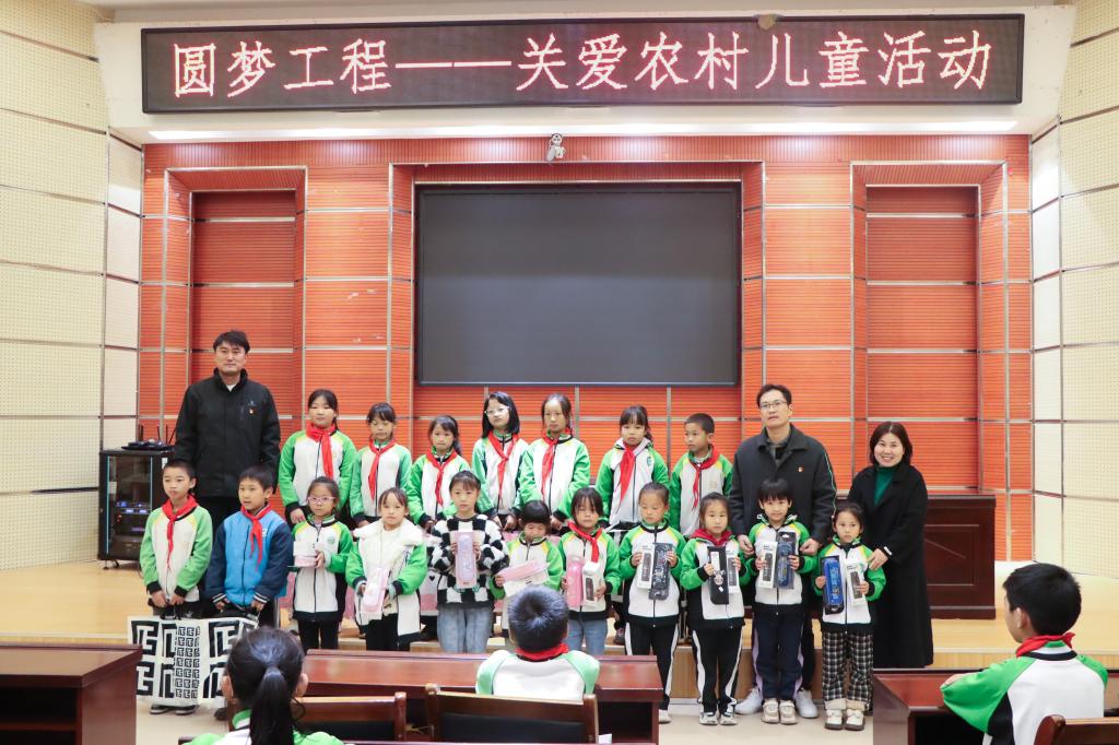 15vip太阳成集团古天乐
