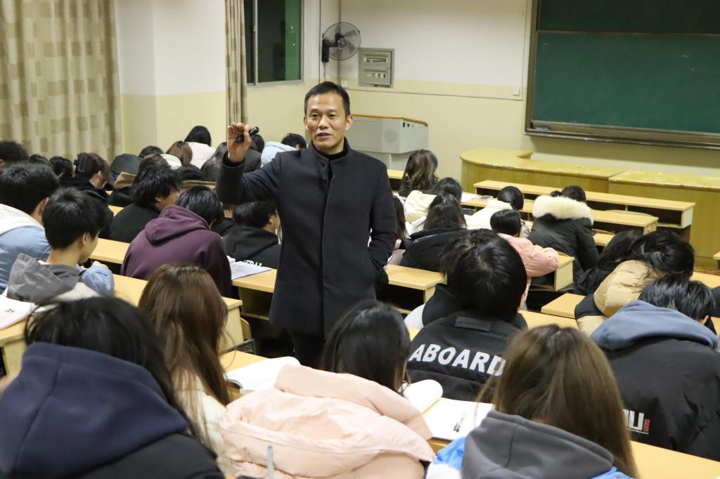 15vip太阳成集团古天乐