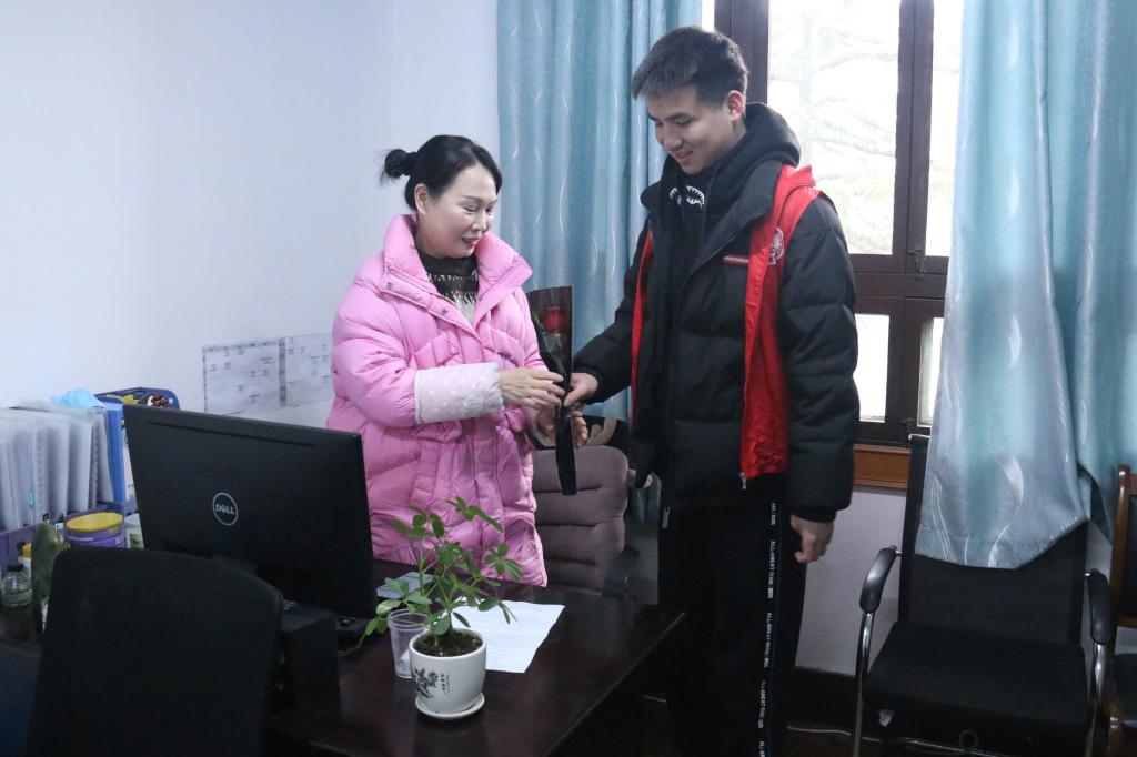 15vip太阳成集团古天乐