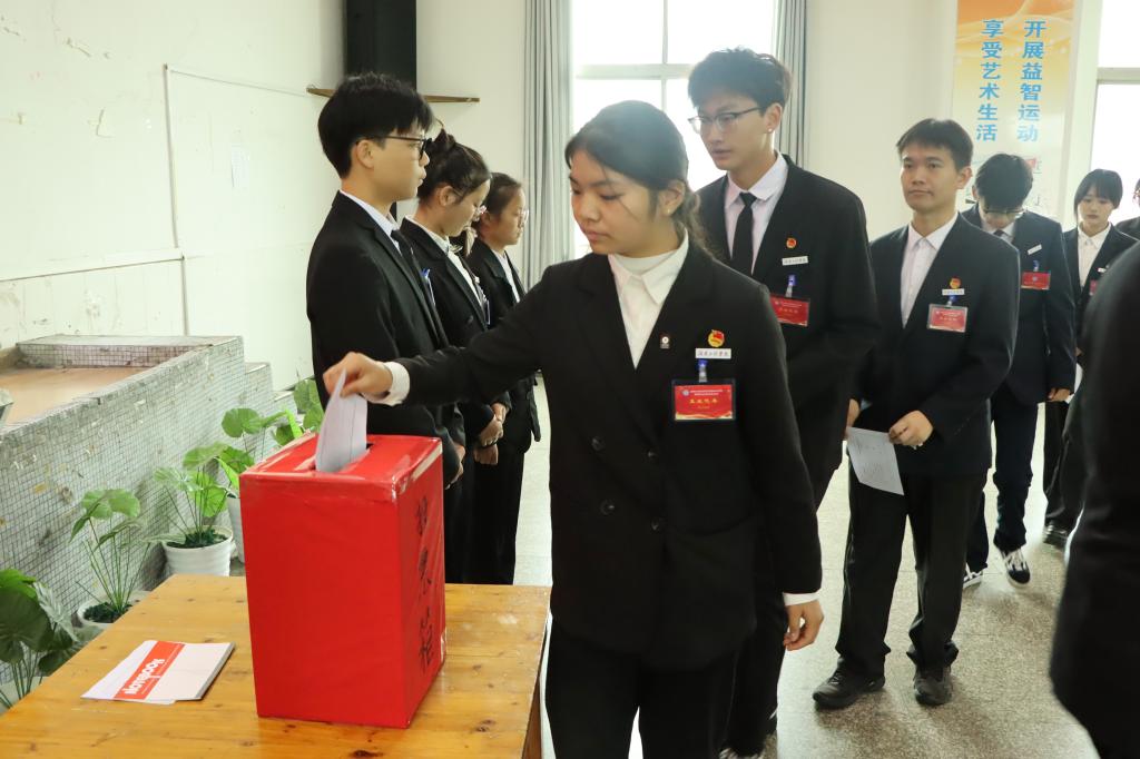 15vip太阳成集团古天乐