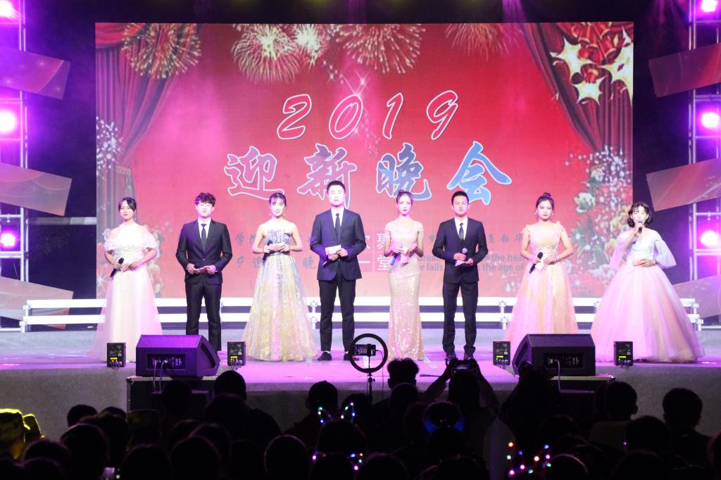 15vip太阳成集团古天乐