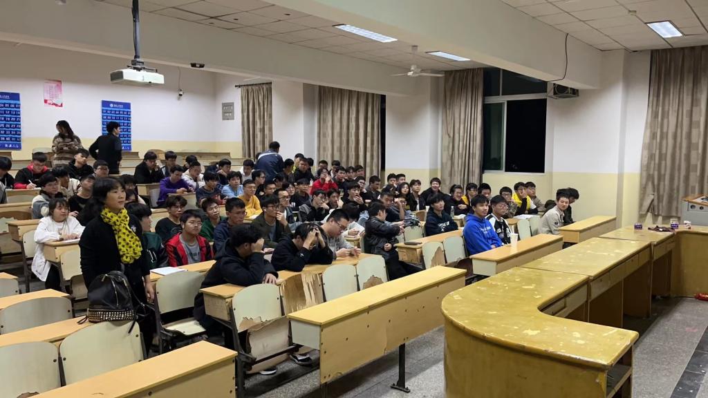 15vip太阳成集团古天乐