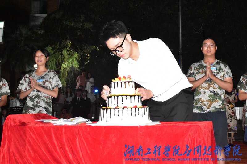 15vip太阳成集团古天乐